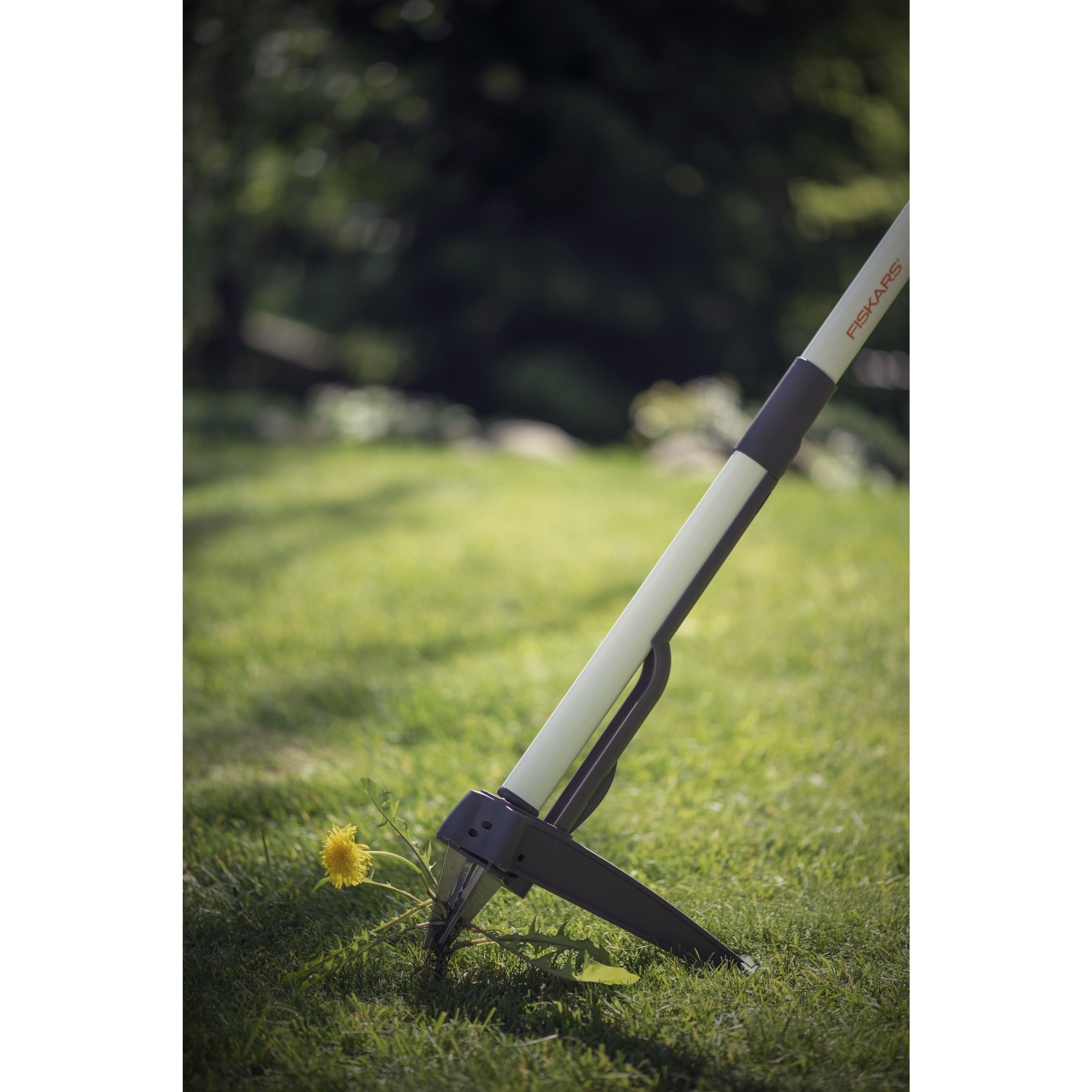 Корнеудалитель fiskars 1020126. Инструмент для выдергивания сорняков. Ручной культиватор извлекатель сорняков. Корнеудалитель металлический бцм 2198. Удалитель сорняков аккумуляторный.