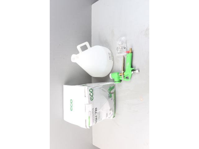 Краскораспылитель ECO SGH-710 (HP, сопло ф 4, 6, 8 мм, верх. бак 5000 мл) уцененный (0003343844)