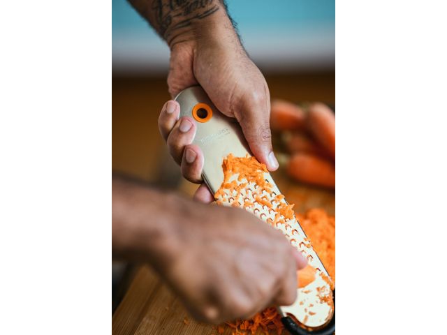 Изображение 5 Терка крупнозернистая FF Fiskars