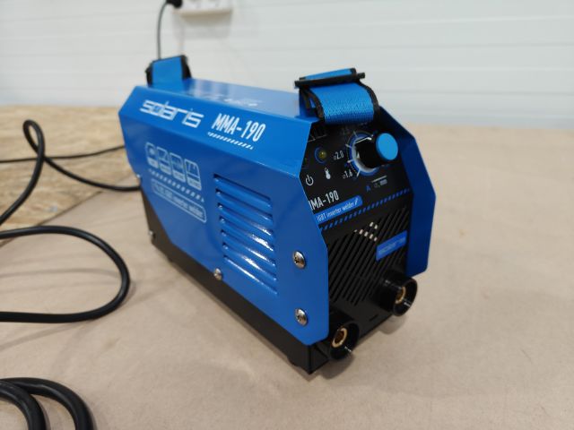 Изображение 2 Инвертор сварочный SOLARIS MMA-190 уцененный (0410170180)