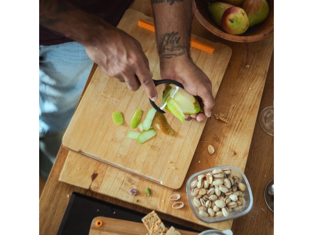 Изображение 4 Нож для чистки овощей FF Fiskars