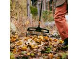 Смотреть изображение 7 Грабли-лопата для листьев OneClick FISKARS