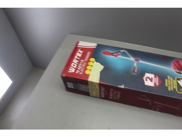 Изображение 3 Триммер Wortex TE 4217-1 S в кор. 1500 Вт, шир.скаш.42 см леска, 25.5 см нож уцененный (2488137624