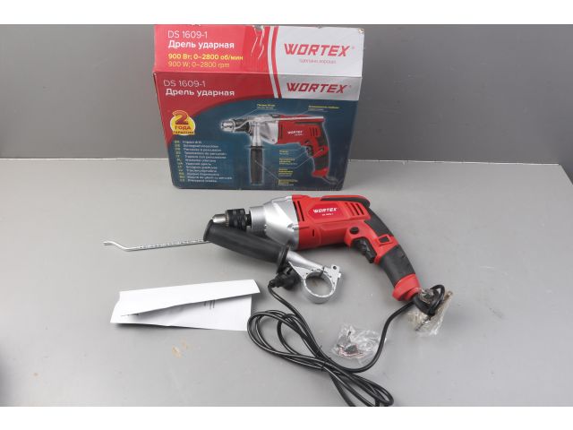 Изображение 1 Дрель ударная WORTEX DS 1609-1 в кор. 900 Вт, 1 скор., 30 мм в дер. уцененный (0015218112)