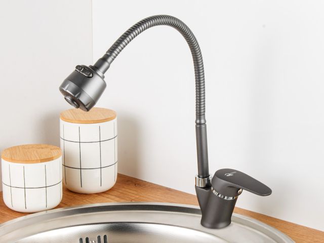 Изображение 3 Смеситель для кухни D35, серия 690 черный ECONOCE