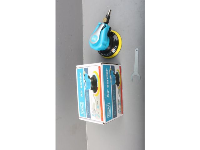 Пневмошлифмашина эксцентриковая DGM DTP-1252 уцененный (0584929346)