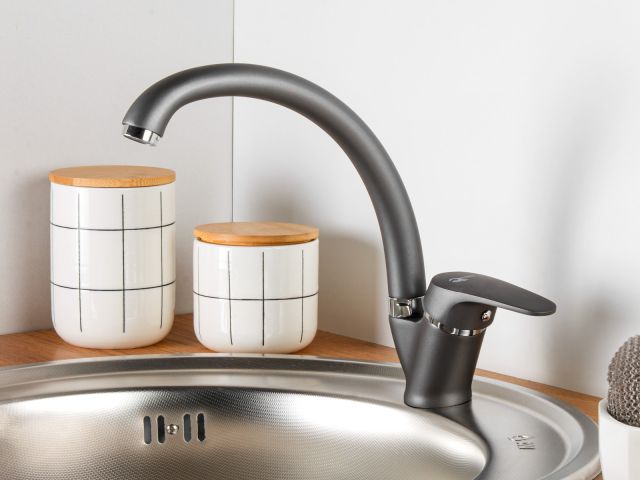 Изображение 3 Смеситель для кухни D35, серия 690 черный ECONOCE